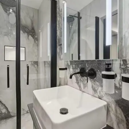 Elegant Flat - 2br-6p Apartment *